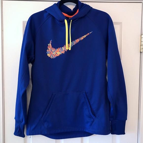 Nike Tops - Nike Hoodie